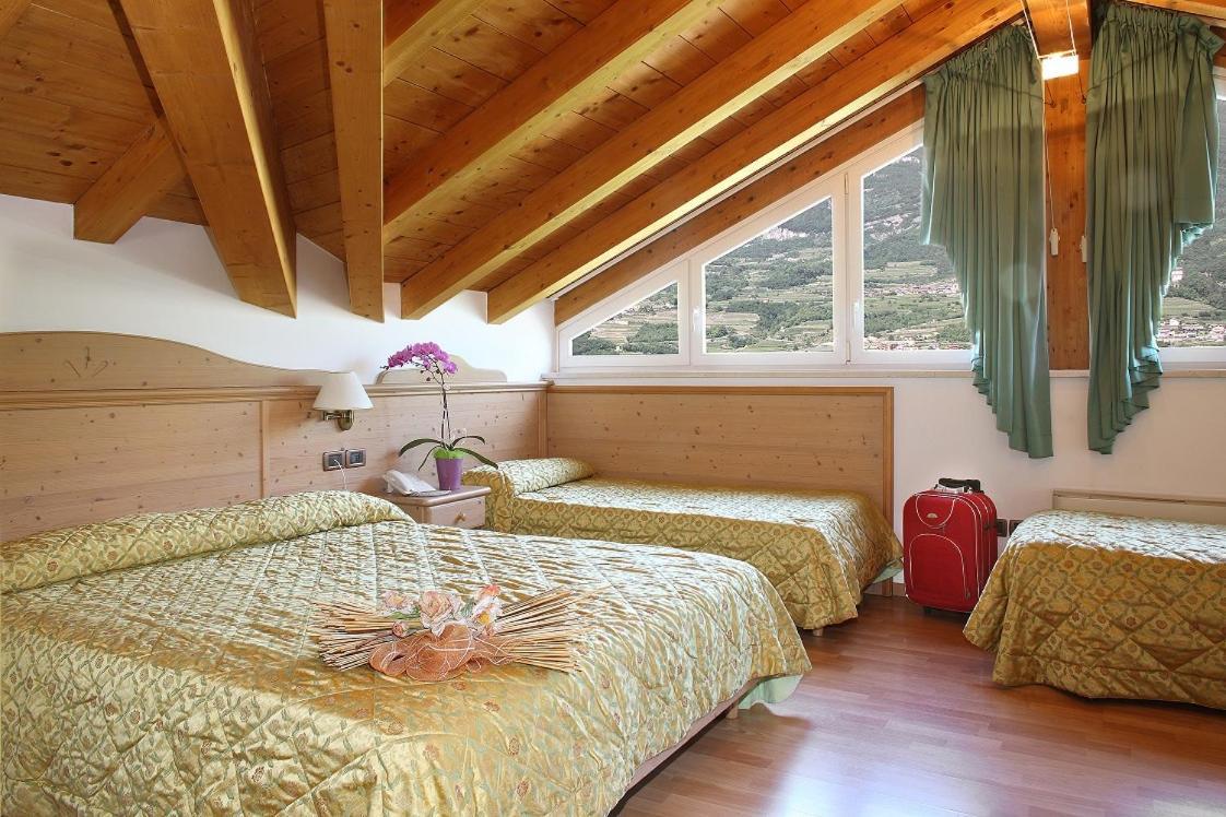 Hotel Sant'Ilario Rovereto  Bagian luar foto