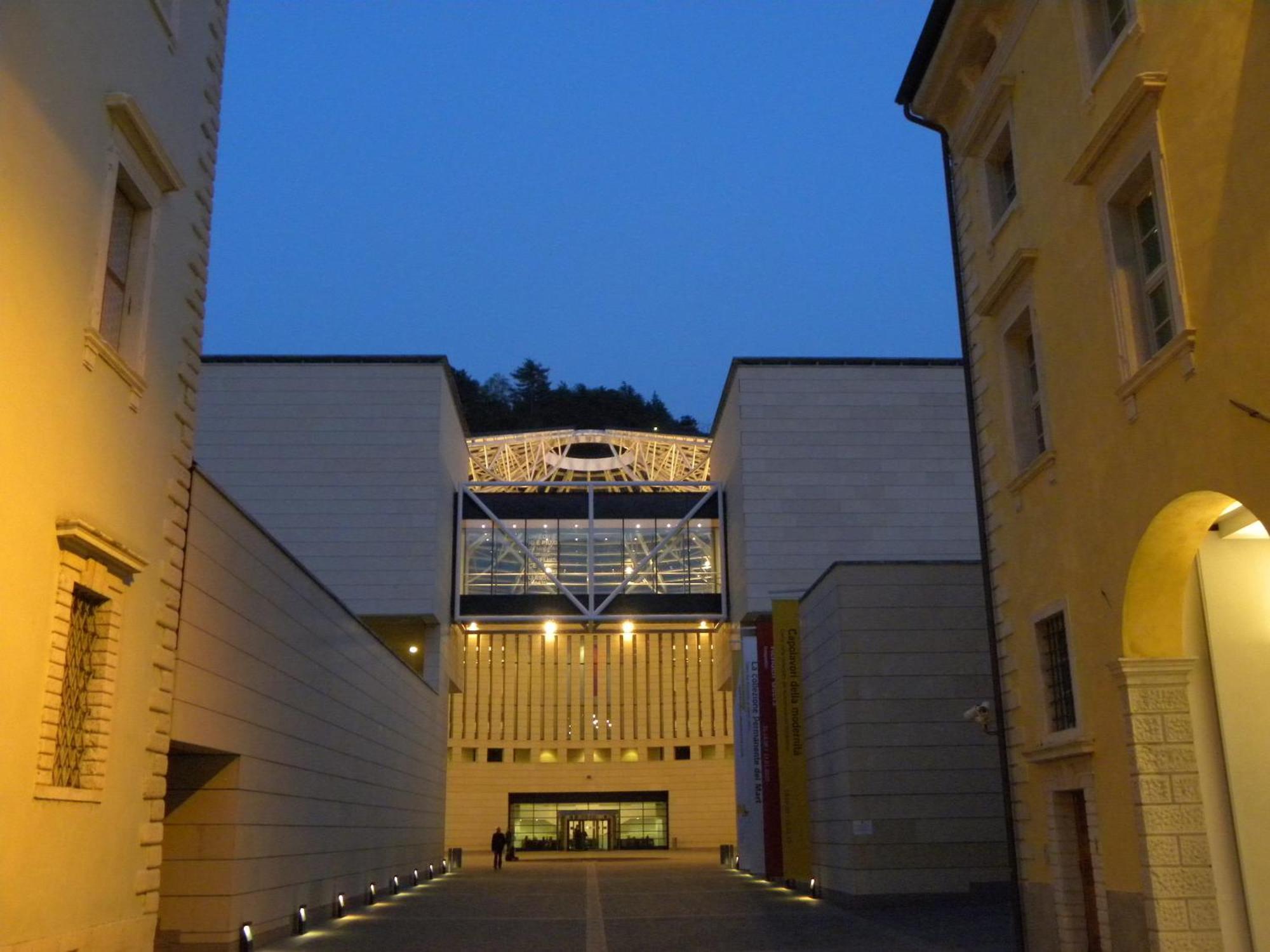 Hotel Sant'Ilario Rovereto  Bagian luar foto