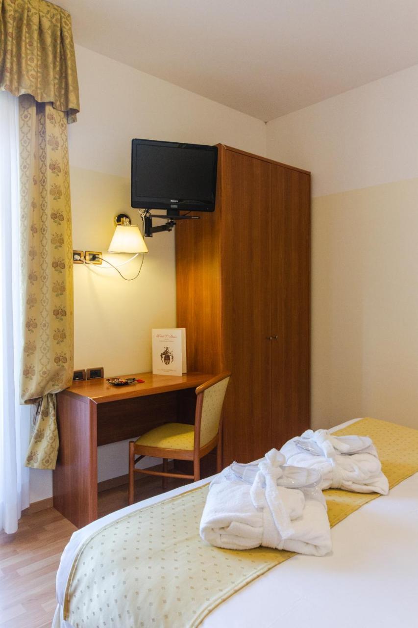 Hotel Sant'Ilario Rovereto  Bagian luar foto